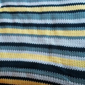 Vintage crochet green yellow and white blanket